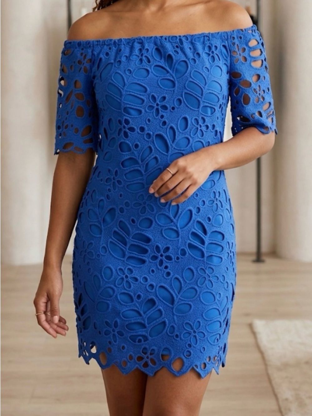 Pretty Garden Off-Shoulder Blue Lace Mini Dress Size M